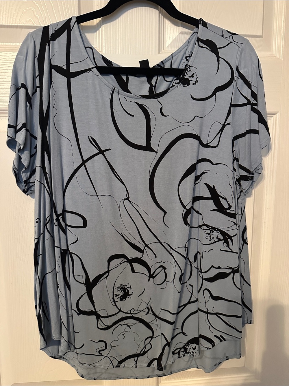 Alfani Light Blue Short Sleeve Top with Black Abstract Floral Print